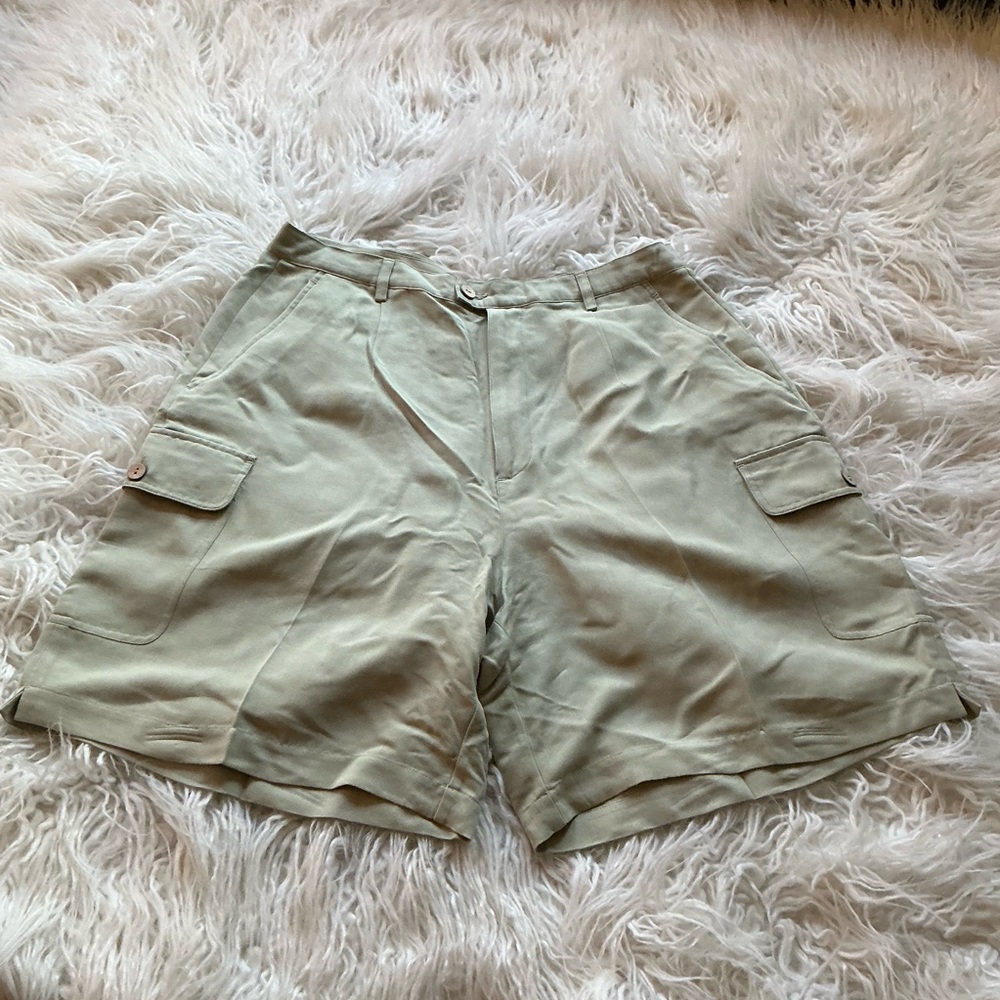 Tommy‎ Bahama Silk Cargo Shorts